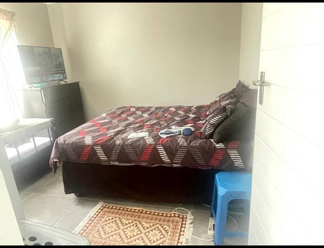 2 BEDROOM DUPLEX FOR SALE IN SINOVILLE